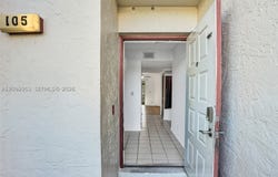 105 Liberty Ct, Deerfield Beach, FL 33442