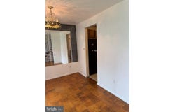 72 DAIMLER Drive, CAPITOL HEIGHTS, MD 20743