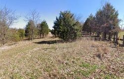 9546 S Bullington Road, Fredericksburg, IN 47120