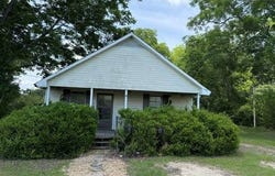 266 Sam Harrell Road, Moultrie, GA 31768