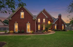1736 ELK RIVER Dr, Collierville, TN 38017