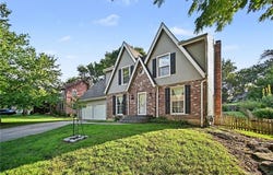 1005 Blueberry Lane, Liberty, MO 64068