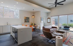 559 E 50th Street, Chicago, IL 60615