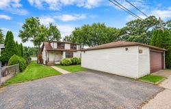 2409 Grove Lane, Cary, IL 60013