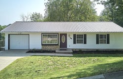 51 Cambridge Drive, Culloden, WV 25510