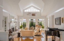 950 Mee Lane, St. Helena, CA 94574