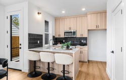 9288 N New York Ave, Portland, OR 97203