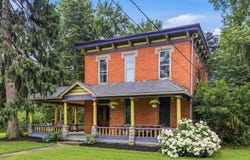 527 E High Street, Ashley, OH 43003