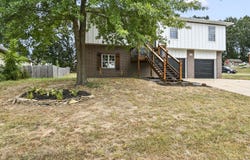 2013 E Jay Street, Ozark, MO 65721