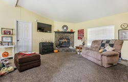 1330 Lion St, Miami, TX 79059