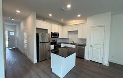 412 E 7th Street, Bonham, TX 75418