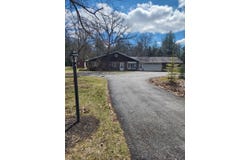 520 N 4th Ave, Redgranite, WI 54970