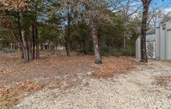 581 Highway 95 S, Elgin, TX 78621