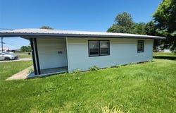1208 Thomasville Road, Houston, MO 65483