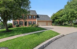 4 MAYFIELD Court, CARLISLE, PA 17013