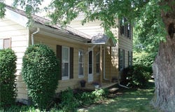 852 S Broadway, Geneva, OH 44041
