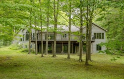 8047 Kraft Avenue SE, Caledonia, MI 49316