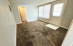 305 E JACKSON Street, Pittsburg, KS 66762