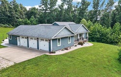 10675 W Andry Lane, Birdseye, IN 47513