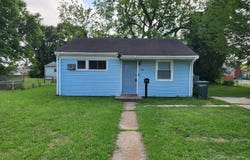 29 Shelton Rd, Hampton, VA 23663