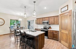 2327 N Main Ave, Tea, SD 57064