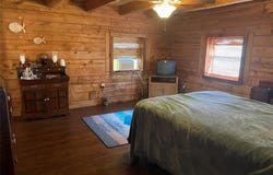 21308 E 989 Road, Foss, OK 73647