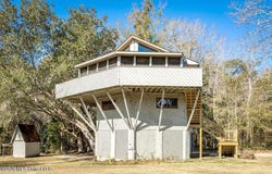 7417 Bluff Point Road, Gautier, MS 39553
