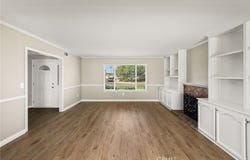 1046 E Chalynn, Orange, CA 92866