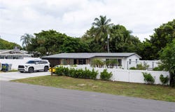 310 NE 12th Ave, Pompano Beach, FL 33060