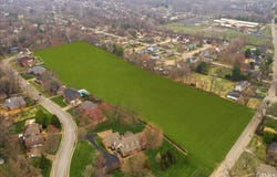 1 Hillside Trail, Newburgh, IN 47630