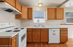 7666 W Lewis St, Rathdrum, ID 83858