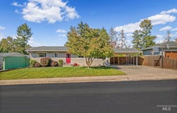 2621 Willow Dr., Lewiston, ID 83501