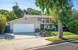 23842 Daisetta Drive, Newhall, CA 91321