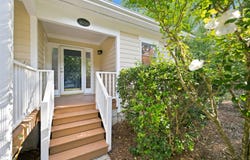 305 Mcgregor Drive, Chapel Hill, NC 27514