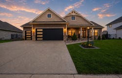 1104 Morningside Lane, Mahomet, IL 61853