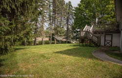 537 Gladiola Drive, Clarks Summit, PA 18411