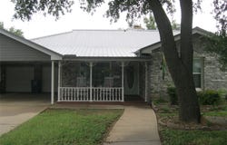 1302 W Wheeler Street, Breckenridge, TX 76424