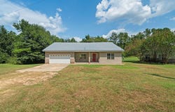 40 Glenn W Dr, Purvis, MS 39475