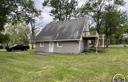 621 S Ash ST, Lyndon, KS 66451