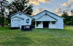 1851 Nethers Rd, Sperryville, VA 22740