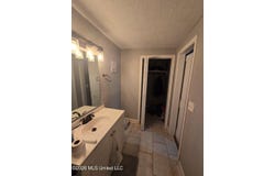 225 Richard Circle, Canton, MS 39046