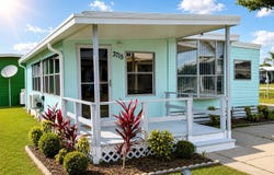 3715 Hula Circle, Ruskin, FL 33570