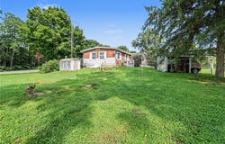 581 State Route K, Amazonia, MO 64421