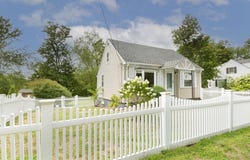 13 Brook Street, Reading, MA 01867