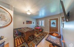 317 WILLOW Way, Pleasant View, UT 84414