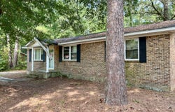 128 Devine Ct, Orangeburg, SC 29115