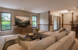230 Parktrail Court, Schaumburg, IL 60173