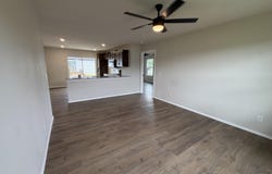 414 N Cherokee Trail, Clever, MO 65631