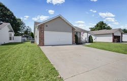 431 Pheasant Lane, Moro, IL 62067