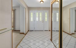 1903 Cheshire Lane, Wheaton, IL 60189